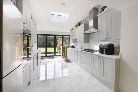 36 Forest Road, Paddock Wood, Tonbridge, TN12 6JU