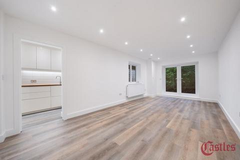 3 bedroom apartment for sale, Crouch Hill, N8