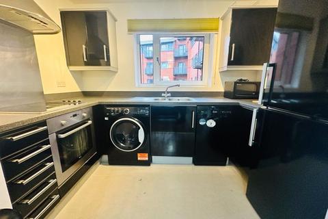 2 bedroom flat for sale, Broad Gauge Way, Wolverhampton WV10