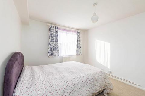 3 bedroom flat for sale, Charminster, Southsea