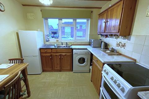 2 bedroom semi-detached bungalow for sale, Kelwood Drive, Halesowen B63