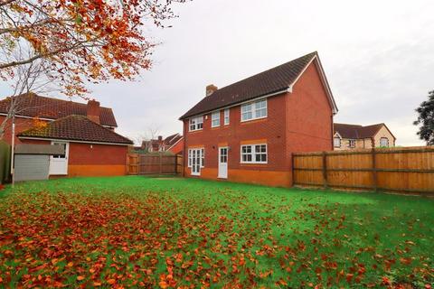 4 bedroom detached house for sale, St. Quintins Park, Taunton TA2