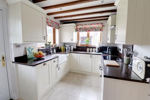 3 bedroom cottage for sale, Warrant Road, Market Drayton TF9