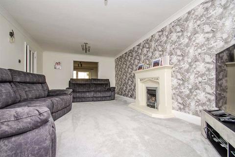 3 bedroom detached house for sale, Highfields Road, Burntwood WS7