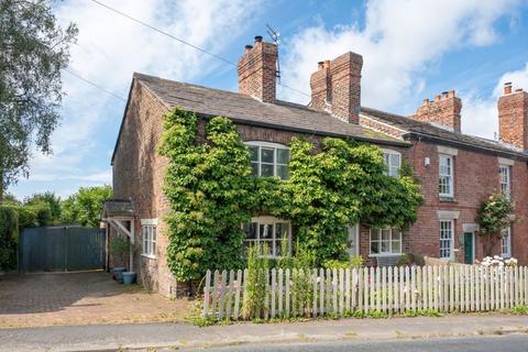 3 bedroom cottage for sale, Maltkiln Lane, Ormskirk L40