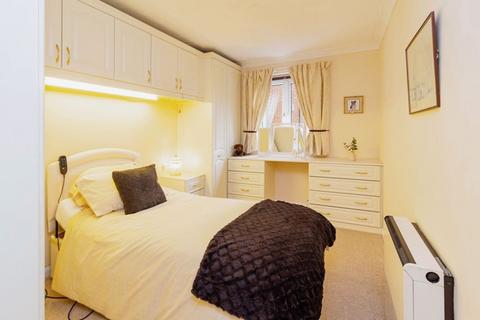 1 bedroom retirement property for sale, Willow Road, Aylesbury HP19