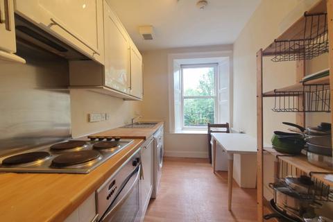 4 bedroom flat to rent, Rankeillor Street, Newington, Edinburgh, EH8