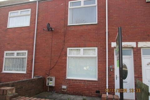 3 bedroom terraced house to rent, Alexandra Road, Ashington, NE63 9HG