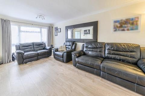 39 Bourneside, Bedford, MK41 7EQ