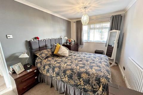 15 Osprey Gardens, South Croydon, CR2 8TB
