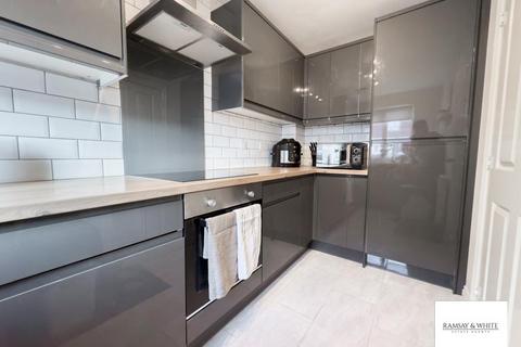 34 Penderyn Close, Cae Penderyn, Merthyr Tydfil, CF48 1AS