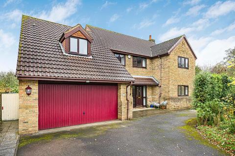 5 bedroom detached house for sale, Cam, Dursley GL11