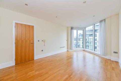 2 bedroom flat for sale, Commodore House, Battersea Reach, Battersea, London, SW18