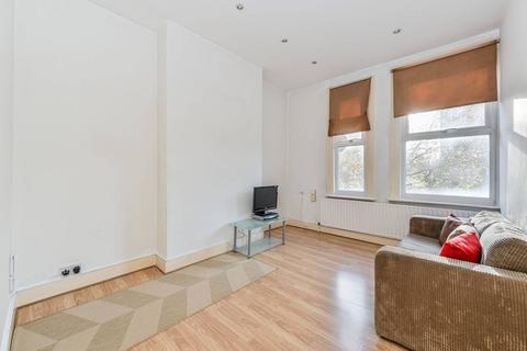 1 bedroom flat for sale, Battersea Park Road, Battersea, London, SW11