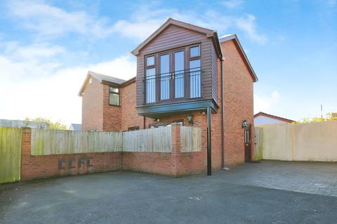 3 bedroom detached house for sale, Egerton Street, Cardiff CF5