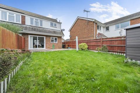 3 bedroom semi-detached house for sale, Concord Close, Paddock Wood, Tonbridge