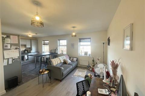 2 bedroom flat for sale, Lambrell Avenue, Kiveton Park, Sheffield, S26 5NS