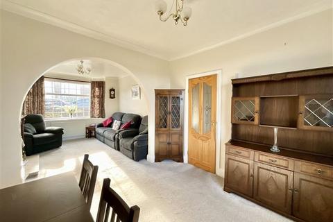 3 bedroom semi-detached house for sale, Bessingby Road, Lower Walkley, Sheffield, S6 2NG