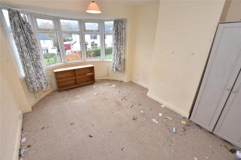 3 bedroom semi-detached house for sale, Spennithorne Avenue, West Park, Leeds, West Yorkshire