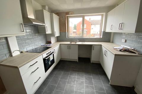 3 bedroom semi-detached house for sale, South Street, Havercroft, Wakefield, West Yorkshire