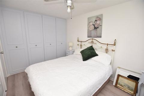 2 bedroom bungalow for sale, Birchfields Rise, Leeds, West Yorkshire