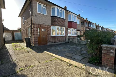 3 bedroom semi-detached house to rent, Cunningham Avenue, Enfield EN3