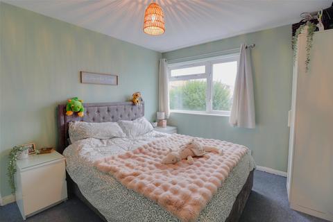 4 bedroom end of terrace house for sale, Queens Avenue, Ilfracombe, Devon, EX34