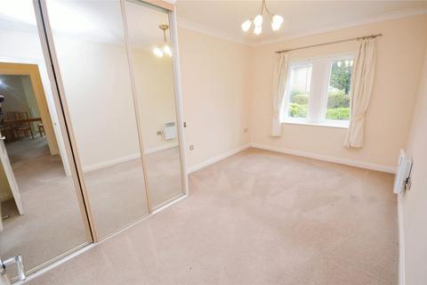 2 bedroom apartment for sale, Cavell Drive, Bishops Stortford, Hertfordshire, CM23