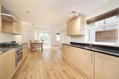 2 bedroom flat to rent, Kenwyn Road, London SW4