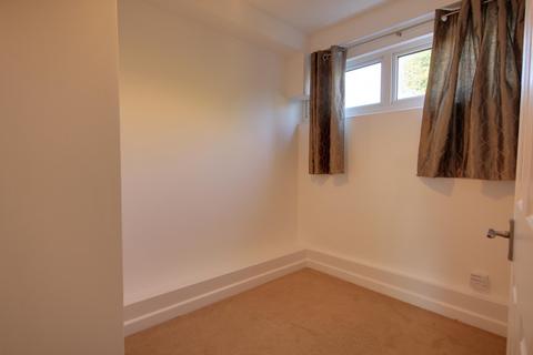 3 bedroom terraced house for sale, Helmsdale Close, Berkshire RG30