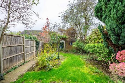 4 bedroom terraced house for sale, Parkfield Crescent, Hitchin SG4