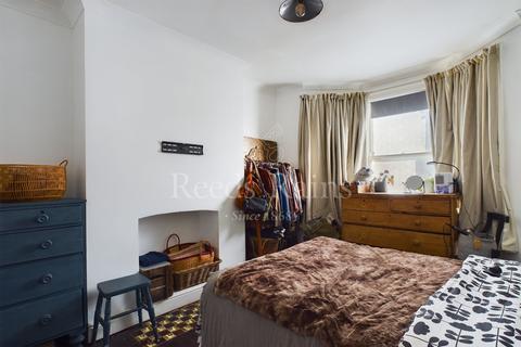 42 Mayfield Road, Belvedere, DA17 6DX