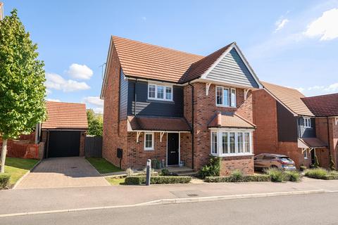 4 bedroom detached house for sale, Hills Drive, Saffron Walden CB11