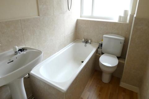 1 bedroom apartment to rent, West Avenue, Newcastle Upon Tyne NE12