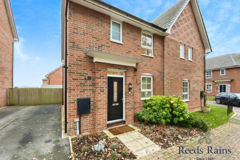 3 bedroom semi-detached house for sale, Gatekeeper Close, Cheshire CW11