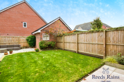 3 bedroom semi-detached house for sale, Gatekeeper Close, Cheshire CW11