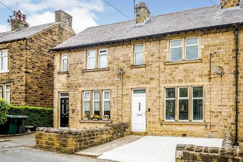 3 bedroom terraced house to rent, Leymoor Road, West Yorkshire HD3