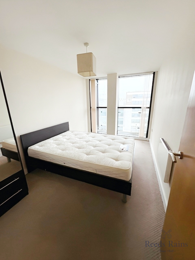 Apartment in Merseyside - View 5