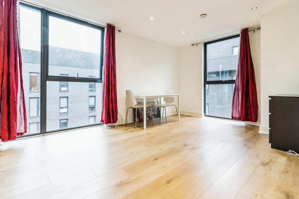 Apartment in Manchester - More