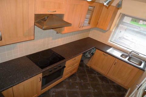 3 bedroom terraced house to rent, Boswell Drive, West Midlands CV2