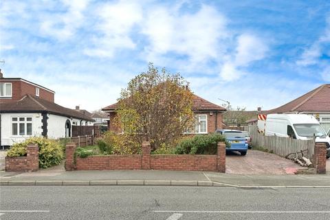 3 bedroom bungalow for sale, Blackfen Road, Sidcup DA15