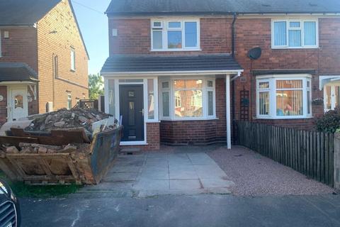 3 bedroom semi-detached house to rent, The Marsh, West Midlands WS10