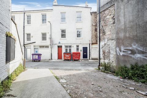 undefined, Union Street, Devon TQ2
