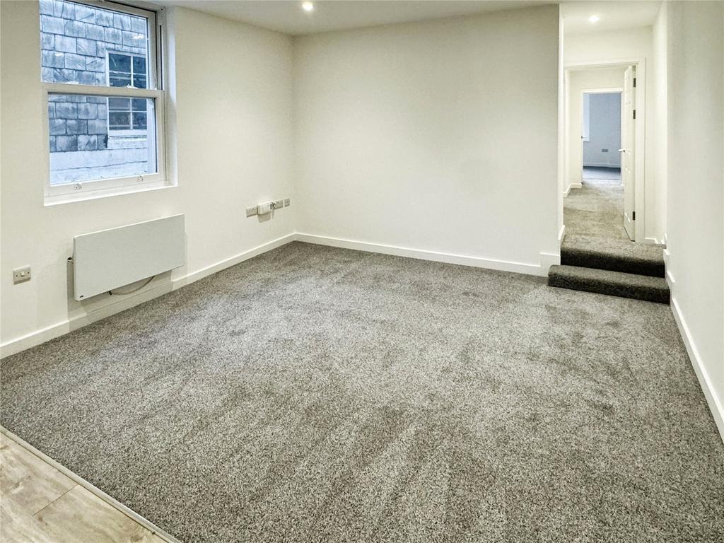 Kitchen/Lounge