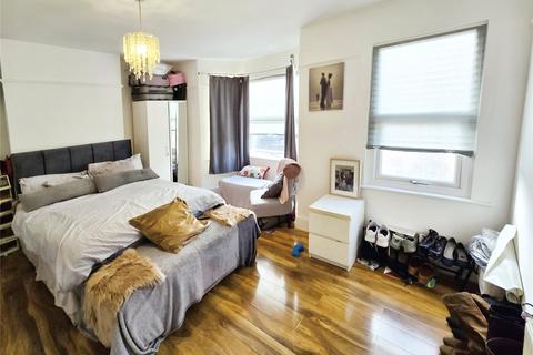 4 bedroom end of terrace house for sale, Marsala Road, London SE13