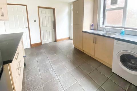 4 bedroom end of terrace house to rent, Wheat Street, Warwickshire CV11