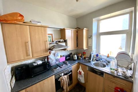 2 bedroom terraced house for sale, Hebden Road, Keighley BD22