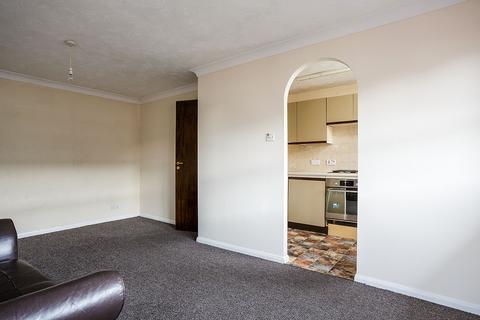 2 bedroom flat to rent, Beehive Walk, Portsmouth PO1