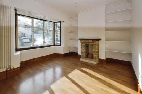 3 bedroom terraced house to rent, Hounslow Gardens, Hounslow TW3