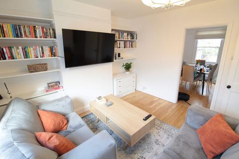 undefined, 360 OX4 Alma Pl 30